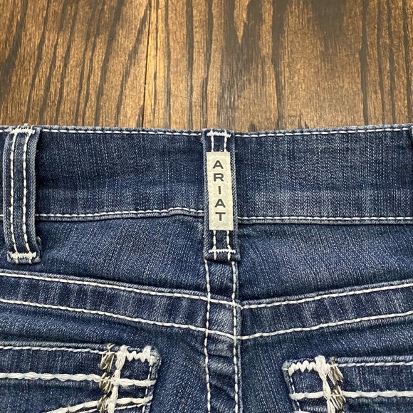 Ariat R.E.A.L Entwined Mid-Rise Bootcut Jeans - Picture 10 of 15